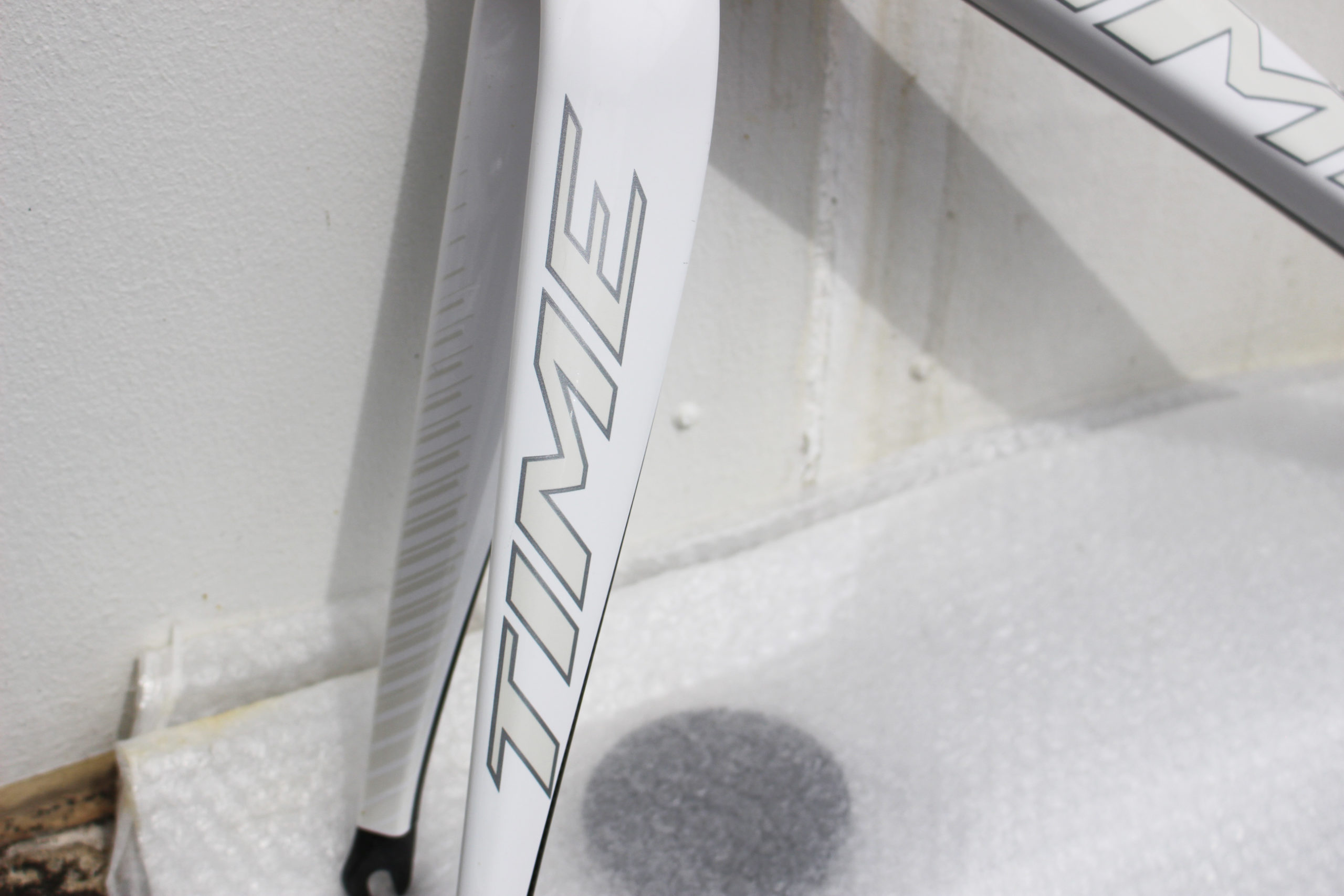 TIME FIRST サイズS アルテグラ　フィジーク　タイム　ファースト タイム2013ニューモデル 新フラッグシップ”ZXRS” アンダー30万円