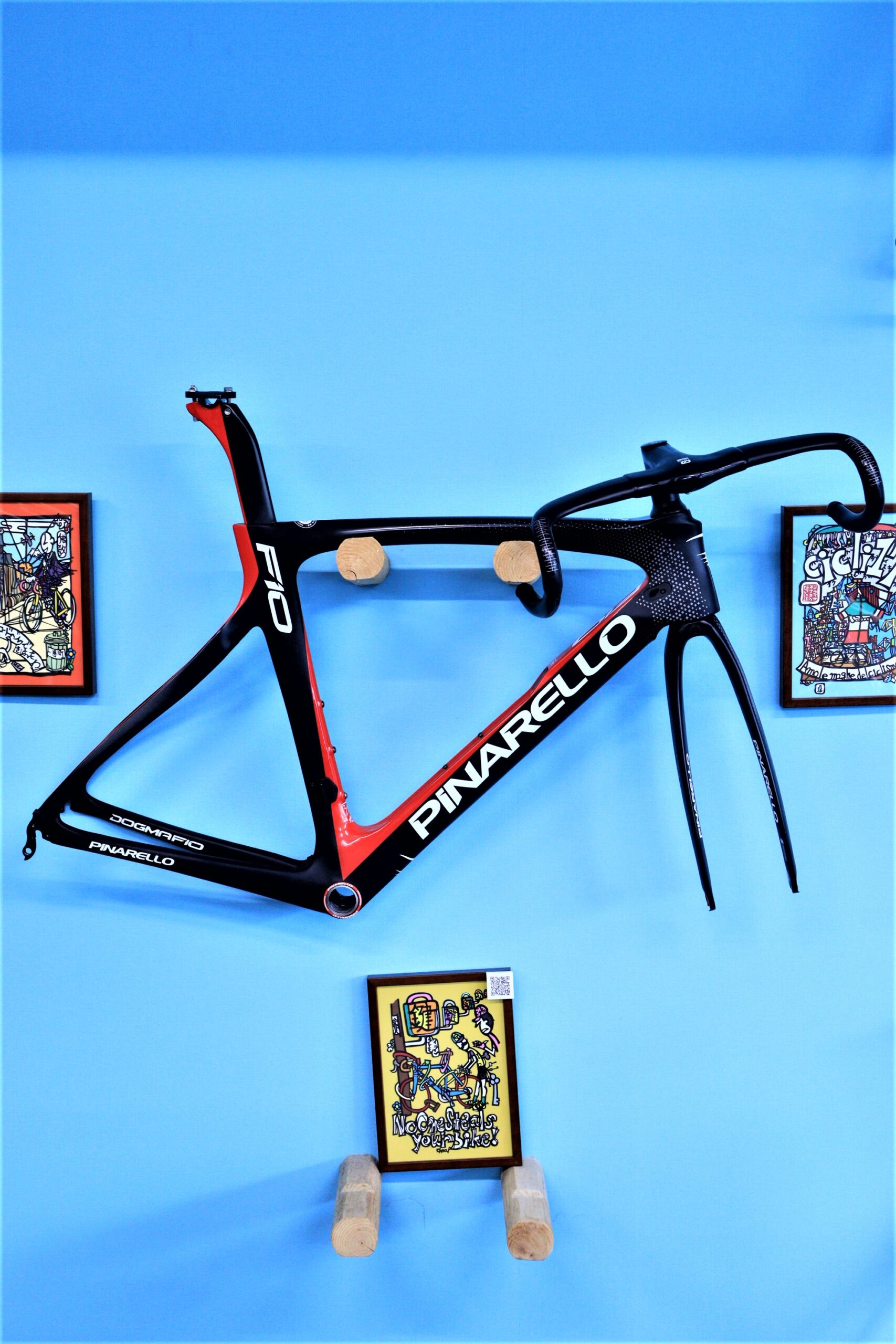PINARELLO 23 DOGMA Ｆ　フレーム＋ハンドル PINARELLO 23 DOGMA F フレーム＋ハンドル（PINARELLO 23 DOGMA