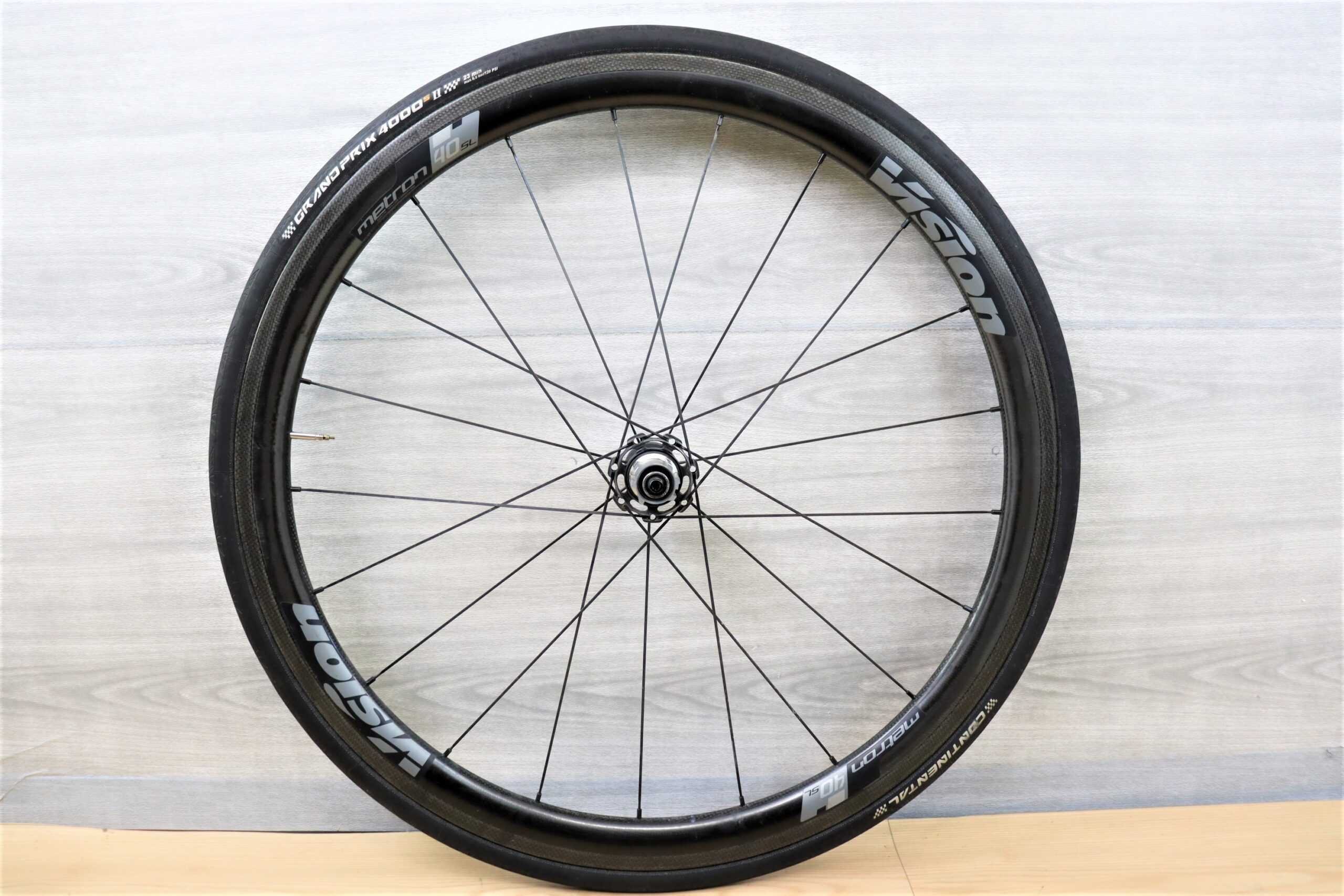 新品ステッカー付 Vision metron40 rim カーボンホイール 新品ステッカー付 Vision metron40 rim カーボンホイール VISION