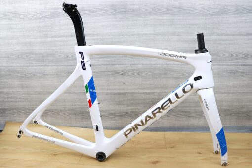 ほよピナレロ DOGMA f8 ピナレロ】DOGMA F8 & F8 Xlight スペシャルエディション発表