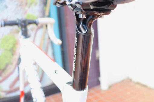 コルナゴCOLNAGO CR-S 2017年モデル540sサイズ(訳あり) colnago-CRS-slide-02.jpg?fit=